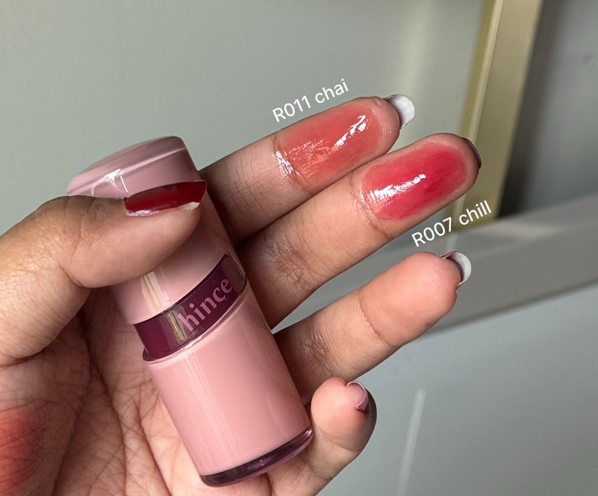 i’m in loveeee with this raw glow gel tint, it came with a cute red pouch (&amp; cute charm!!), baguuus banget finishnya glowy, bought 2 shades; chill &amp; chai, both are sooo pretty ❤️
makasih udah racunin ya sunghoon  <3