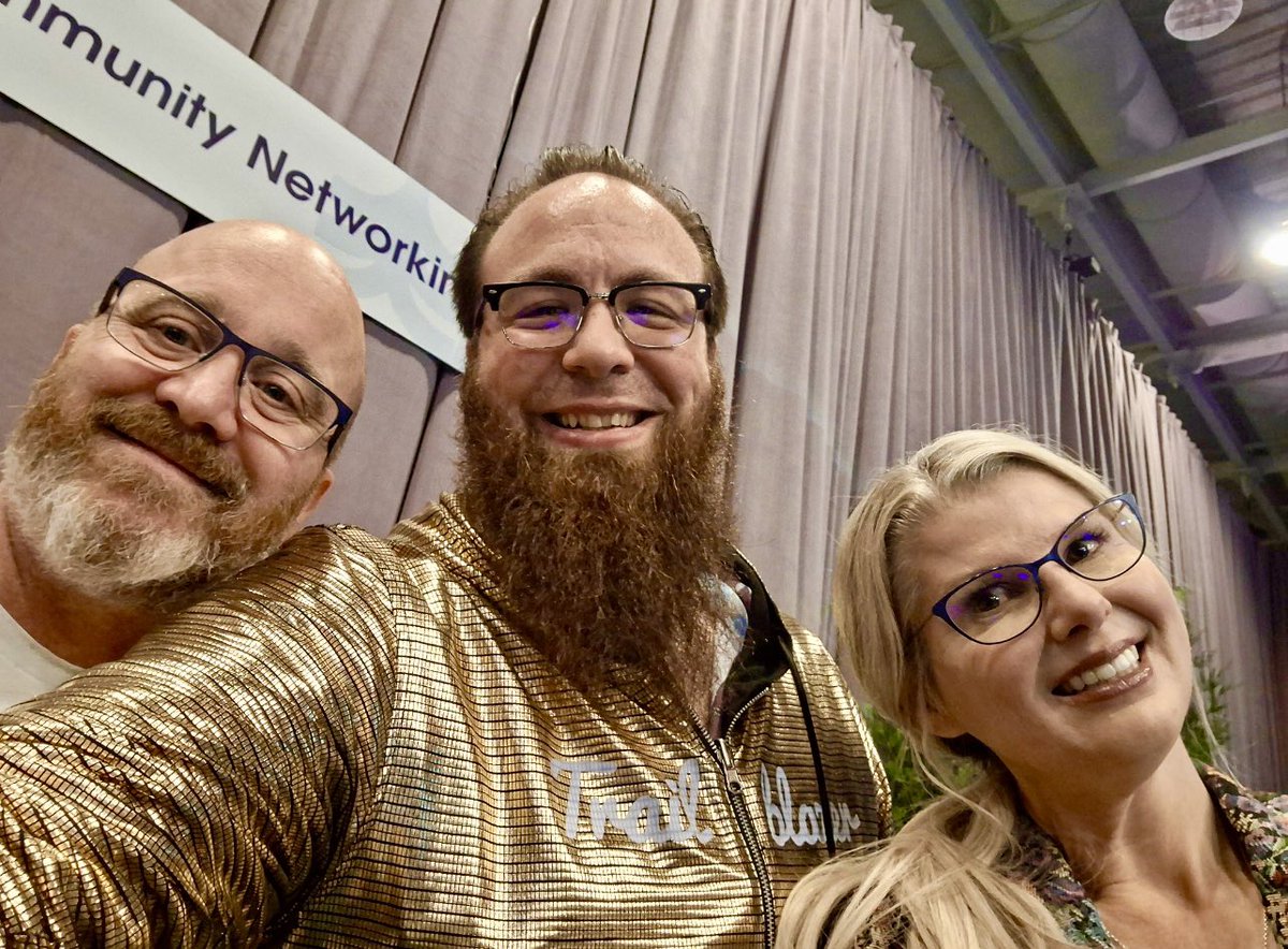 Mark Tossell tweet media