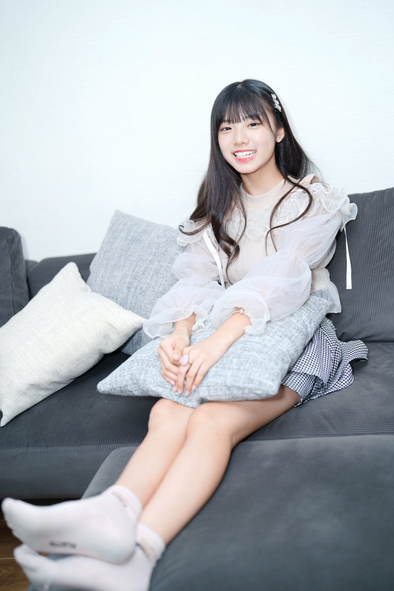 oil_picture's tweet photo. おうちでまったりデートぽくてかわいい

＃丸上ひまり https://t.co/zgZbHATURX