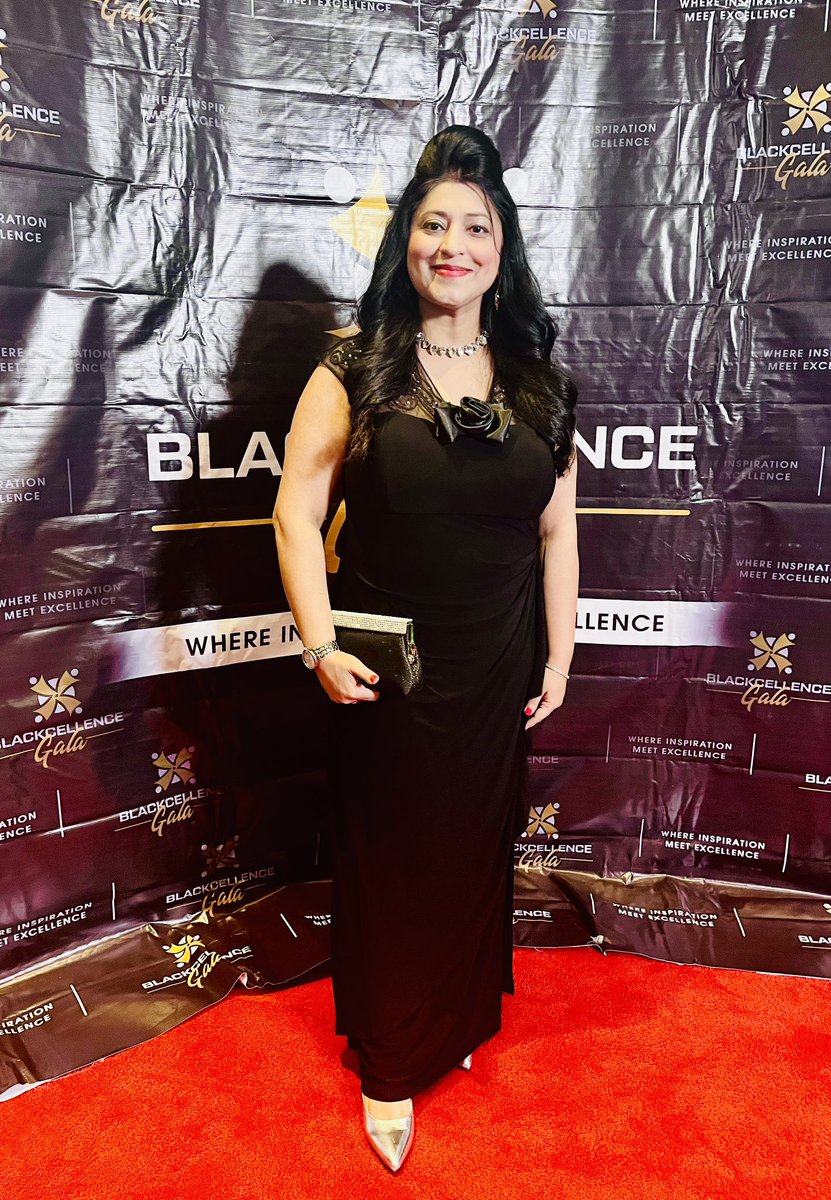 ShelaHirani's tweet photo. Honored to be invited as a Board Member of the Multicultural Council of Saskatchewan @MC_o_S at the #Blackcellence Gala in Regina.
@UofRegina https://t.co/n0JBY7jZgF