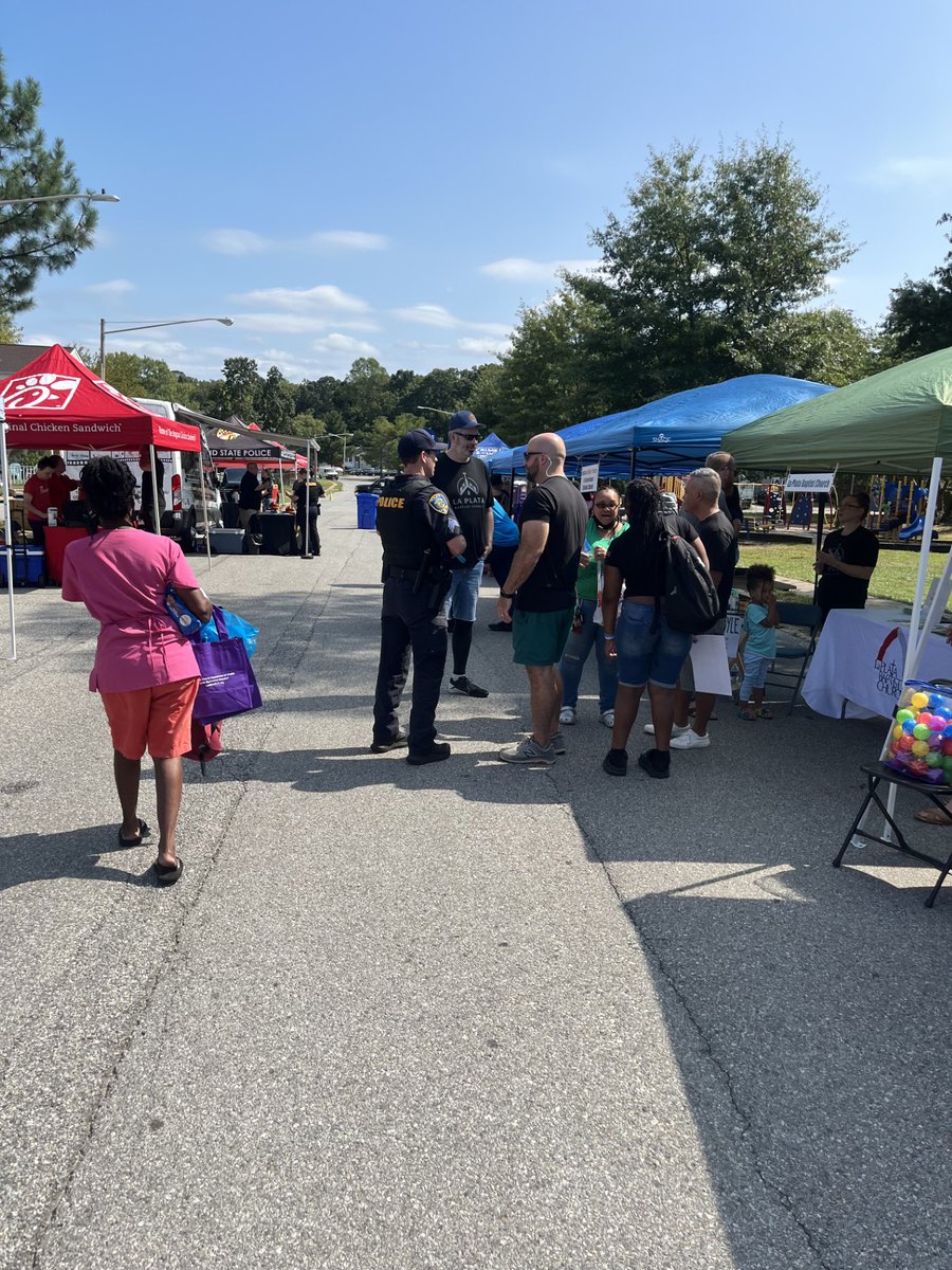 Earlier today, the La Plata Police Department held its 11th Annual Kent Avenue Block Party.  A great time was had by all of LPPD's partners and our residents.