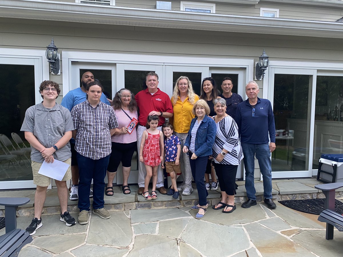 RJS4Congress's tweet photo. 3rd stop - the beautiful Rutherford home in SP for an ice cream social meet &amp; greet with new friends!  
Thank you very much for sponsoring this opportunity!

Please get in touch for me to meet members of your organization in District 3!  

https://t.co/kr5ozgrQub https://t.co/Pb1R1OHRpB