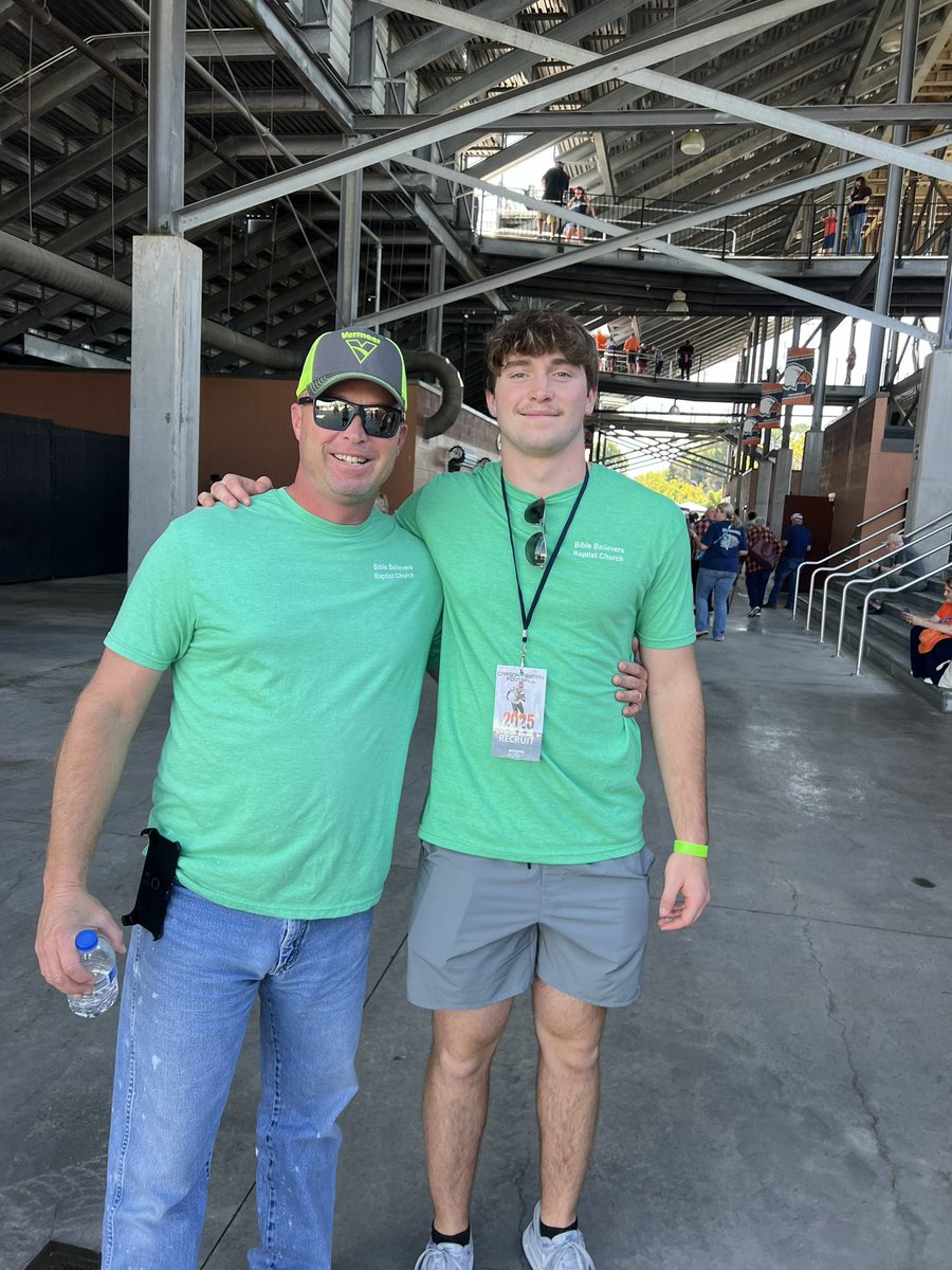 Jesse Zachary tweet media