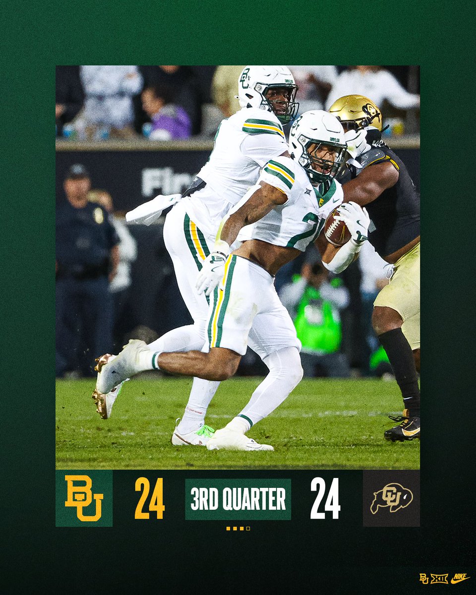 All tied up with one quarter to play. 

#SicEm