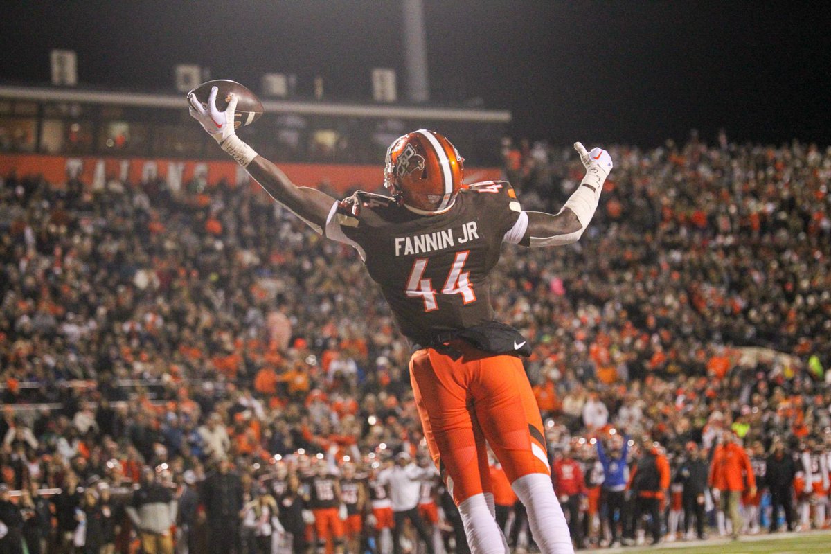 Liam Blutman (@blutman27) on Twitter photo Harold Fannin Jr. is the best Tight End in the country and I don’t think it’s close <a href="/UnnecRoughness/">Unnecessary Roughness</a>
@ Penn State
11 catches - 137 yards - 1 touchdown
@ Texas A&M
8 catches - 145 yards - 1 touchdown Harold Fannin Jr. is the best Tight End in the country and I don’t think it’s close <a href="/UnnecRoughness/">Unnecessary Roughness</a>
@ Penn State
11 catches - 137 yards - 1 touchdown
@ Texas A&M
8 catches - 145 yards - 1 touchdown