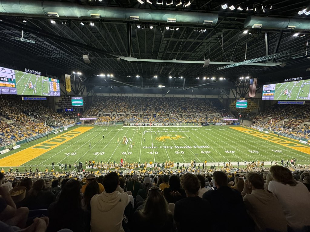 Kenton Mondeau 6’7 315 (2026) tweet media