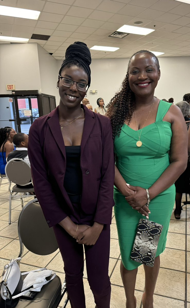 #Education is the greatest foundation on which to build. Gave my sixth scholarship this year to an amazing young lady at The #Jamaican #Canadian Association #Scholarship #Awards ceremony. #givingback #StudentSuccess #Blackstudent #CommunitySupport #artist #art #poet #poetry