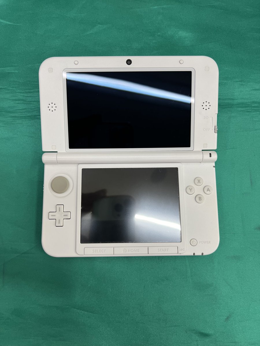 zest_sagamihara's tweet image. #ゼスト相模原店入荷情報
＃3DSLL ＃DSLite 本体
お買取させていただきました！
・3DSLL【ホワイト】
・DSLite【クリスタルホワイト】
3DSLLは本体のみですが、画面美品です！
みなさまのご来店お待ちしております！