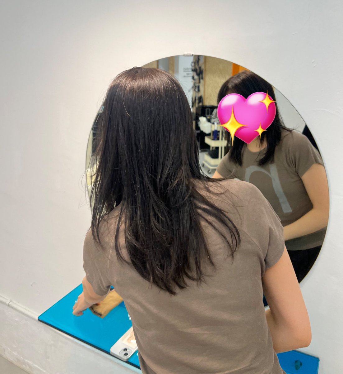 reity_32's tweet photo. 本日9/22(日) 15時以降のご予約可能です◎
現在韓国で美容室をお探しの方、お待ちしてます💇🏼‍♀️💇🏽✨

#韓国 #韓国美容室
#韓国日本語可能美容室
#日本人美容師　🫶🩵 https://t.co/Dgeu6zdVUJ