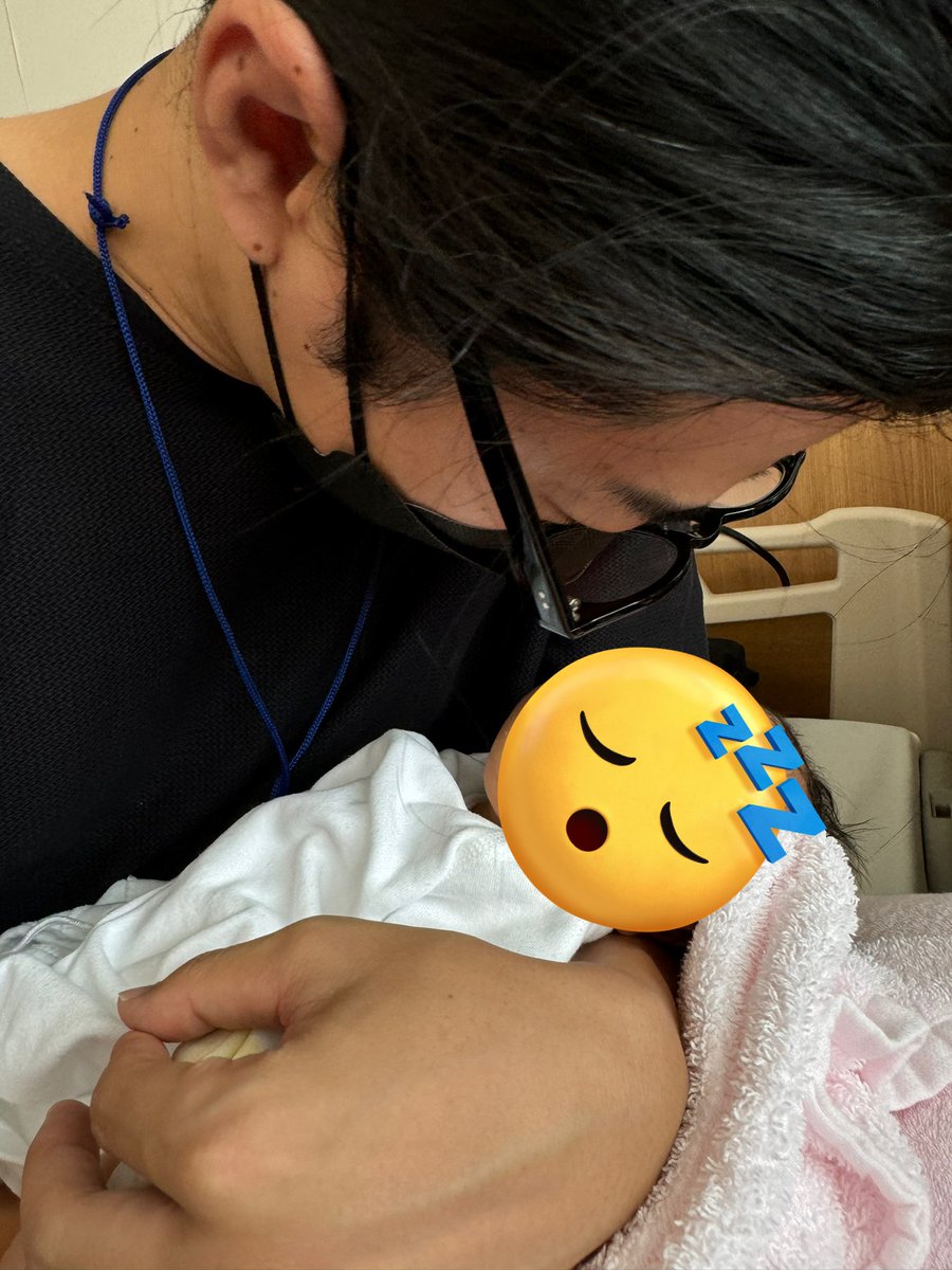 kyooota_0's tweet photo. むすめ産まれた https://t.co/b4pnYYgnj6