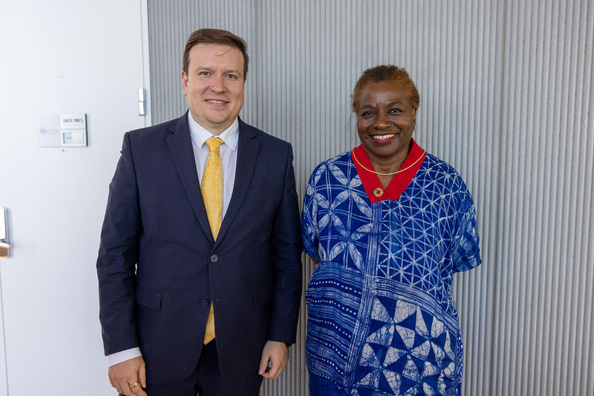 unfpachief's tweet photo. It was a pleasure to meet Minister @VilleTavio of #Finland, a trailblazer in disability inclusion. Thank you for joining forces with @UNFPA to advance the rights of persons with disabilities.

Our work to leave no one behind is possible thanks to #PartnersAtCore. https://t.co/Naw8AMnKwb