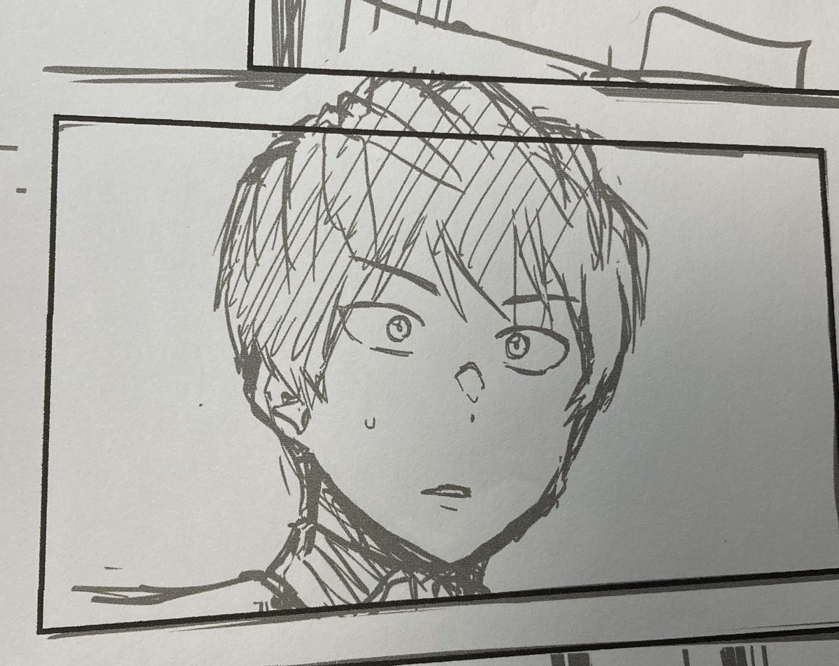 ネーム ↓ 右向きが壊滅的に描けないので裏側原稿の裏側に左向きを描く ↓ 更に下描きしてペン入れ完了!