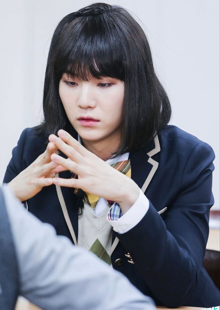 yoongi cat pics tweet media