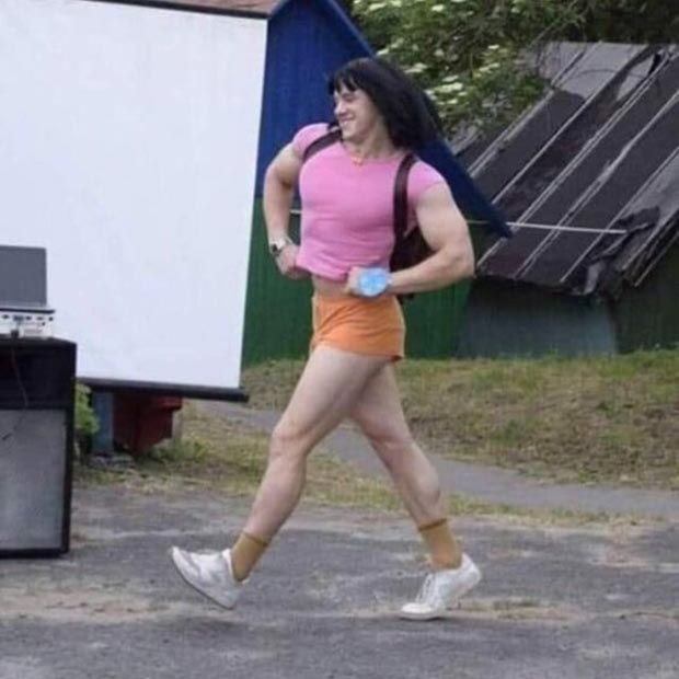 so sorry you all had to see that , avert your eyes , I'll lead you all to movie night