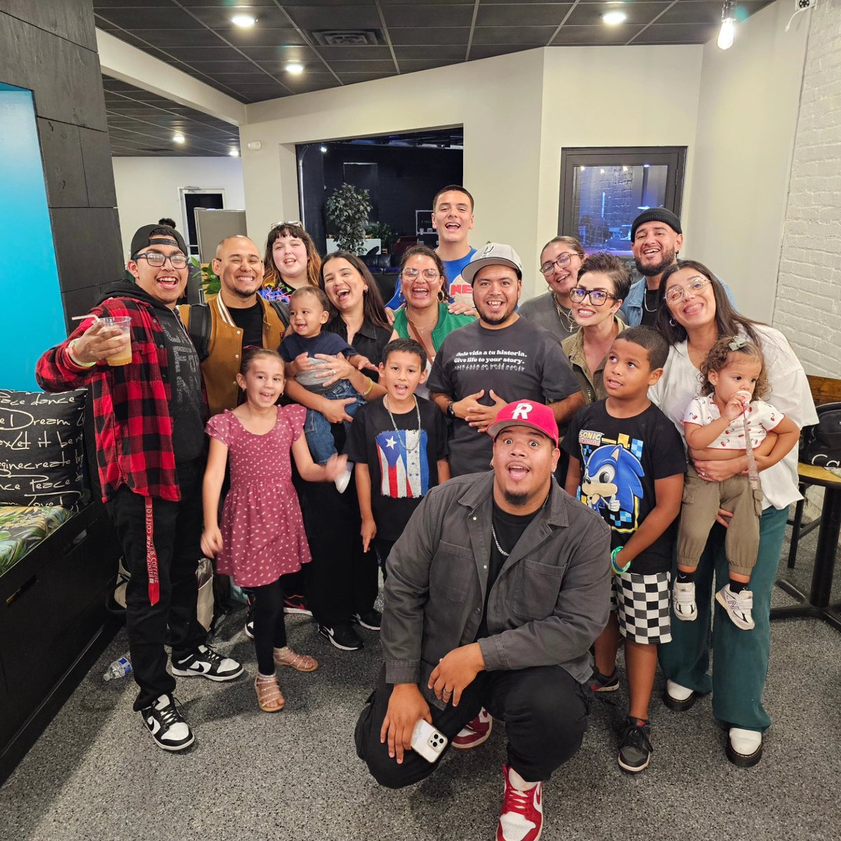 Icametoserv's tweet photo. Super blessed with new friends and old ones ❤️ KINGDOM FAM, KINGDOM WORK! https://t.co/dngVGr9sx7
