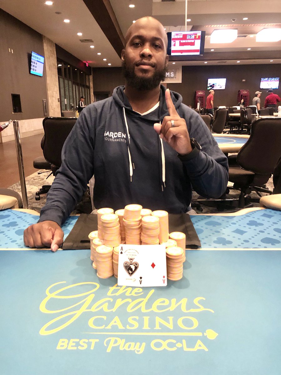 cavincasino's tweet photo. Update: The #SaturdayStandard had 179 entries & a $35,800 total prize pool
Congrats to @DBolt33 (Chip leader) in a 9-way chop, DJ took home over $5,100 ๐ฐ
Thank you to all the players ๐ https://t.co/31QZatQ6TO
