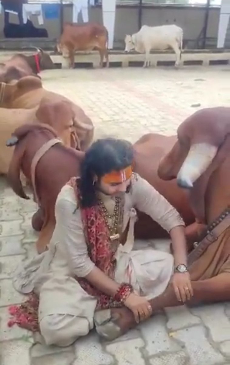 Neha Singh Rathore tweet media