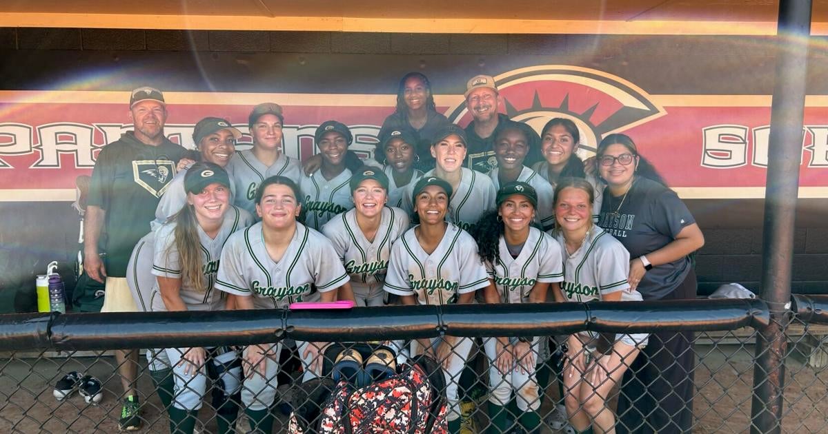 GDPsports's tweet photo. Grayson Softball Coach Bill Batchelor Reaches 600 Career Wins https://t.co/SzbSDCCs0u https://t.co/K4xC2HrFcE
