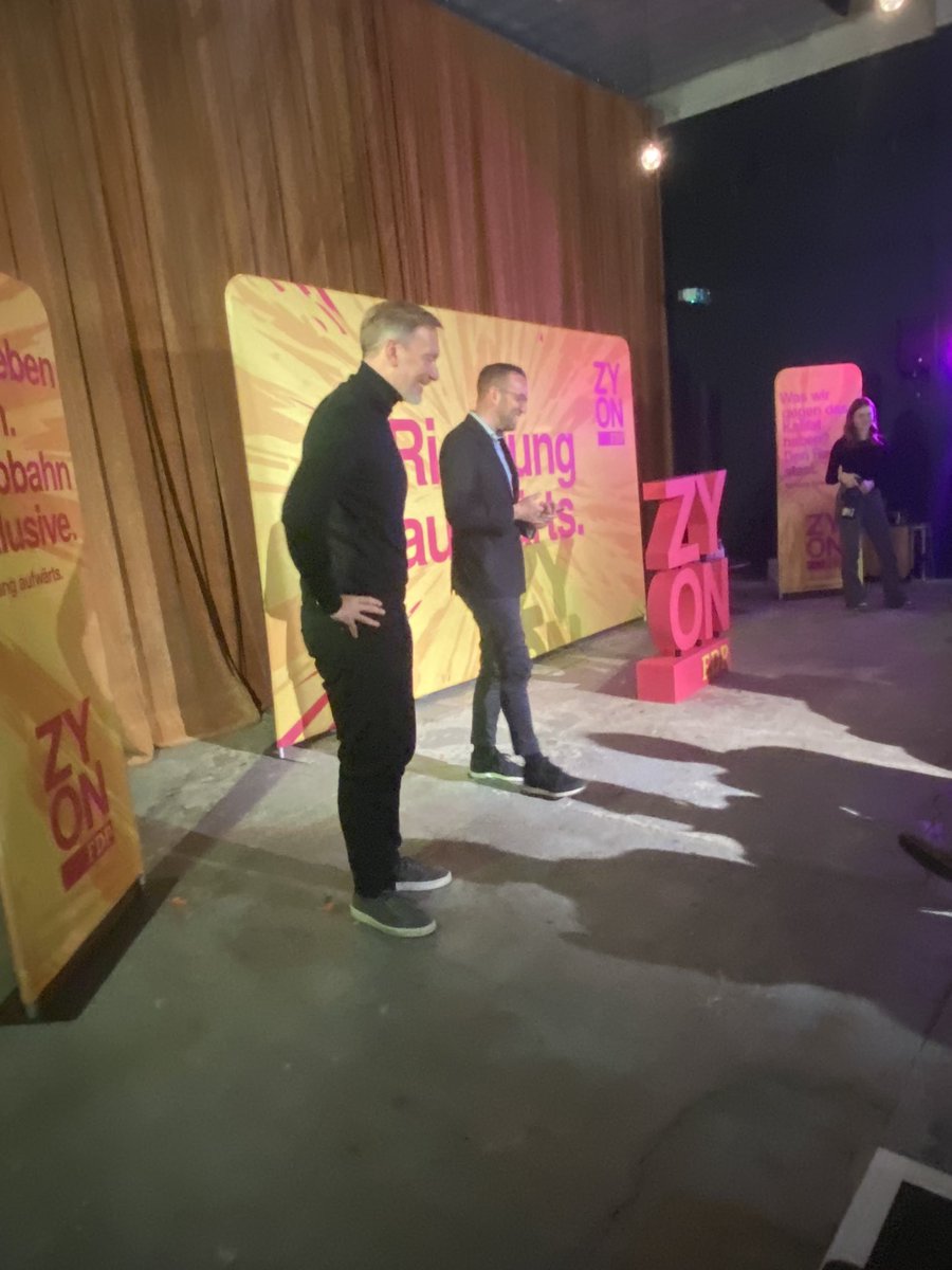 jan_maass2's tweet photo. Liebe Brandenburger,
wählt heute mit beiden Stimmen die FDP!
@FDP_Brandenburg #FDP #Zehdenick #Templin #Gransee #Lychen #Fürstenburg #BoitzenburgerLand https://t.co/SnRx1NpAWQ