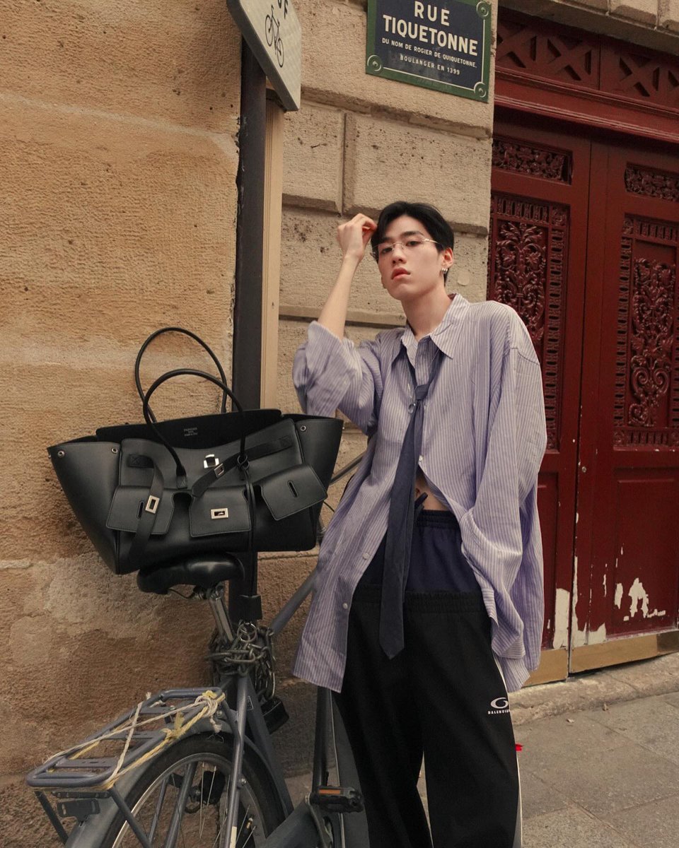 Stella 🦋 tweet media