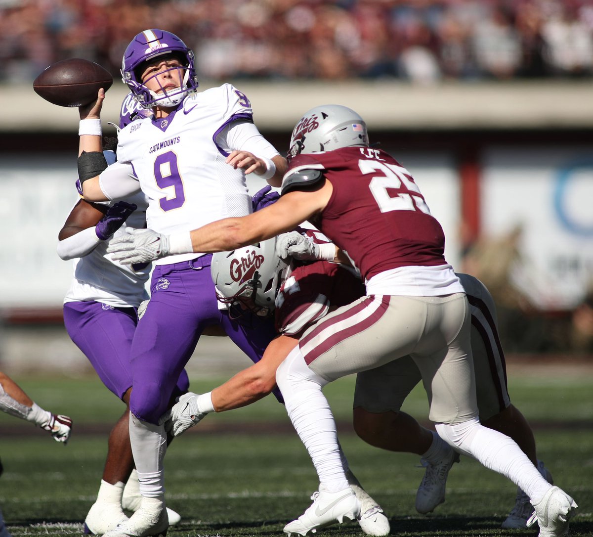 No. 9 Montana buries no. 24 Western Carolina 46-35 in Missoula on Saturday #BigSkyFB