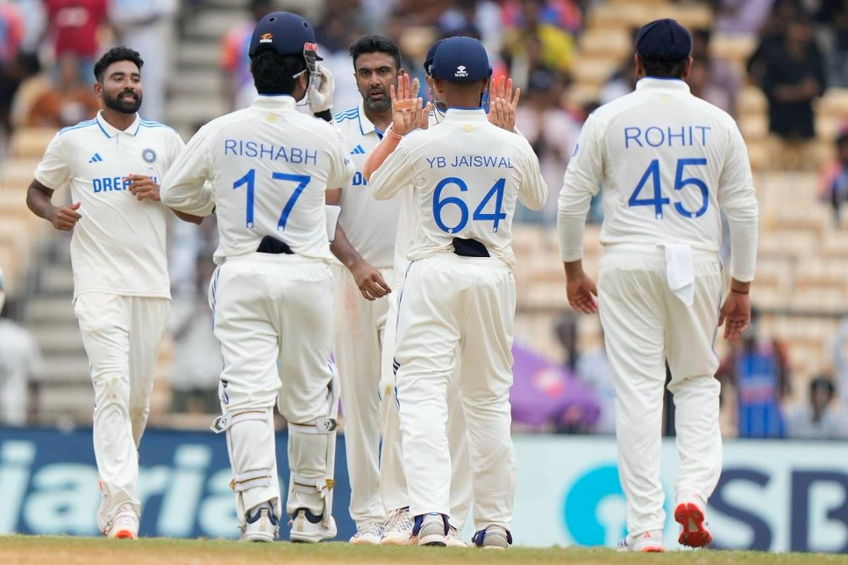 cricinfo's tweet photo. Will India take the series lead on Sunday? 

They need six more wickets in Chennai: https://t.co/i7S5QqErfe #INDvBAN https://t.co/SUV5jaSdBW