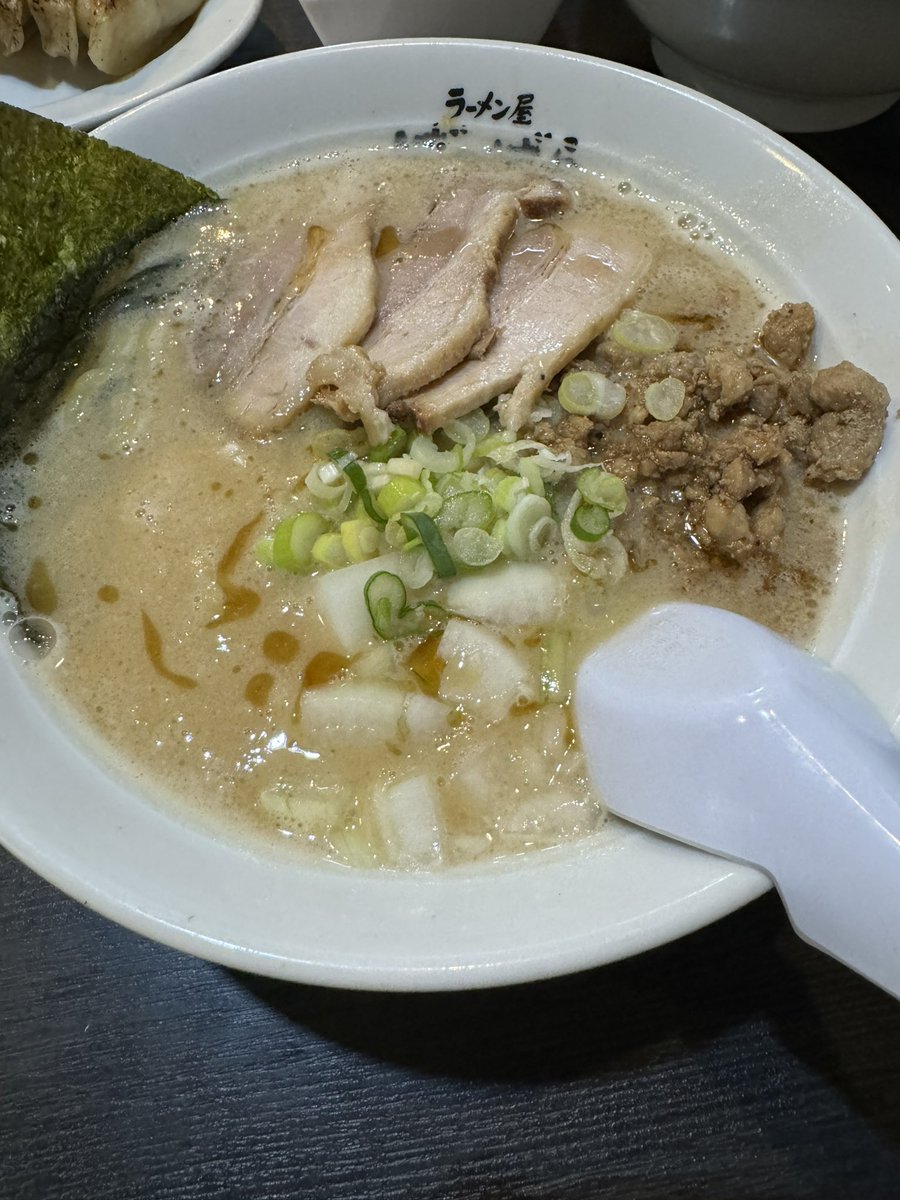 s2_ntk_f_s2's tweet photo. せっかく岡崎まできたから
久しぶりのばーばら！！

やっぱ安定のうまさ^^

#xYQri6rpdbyAEmj 
#ばーばら https://t.co/I4kbkaOwIi