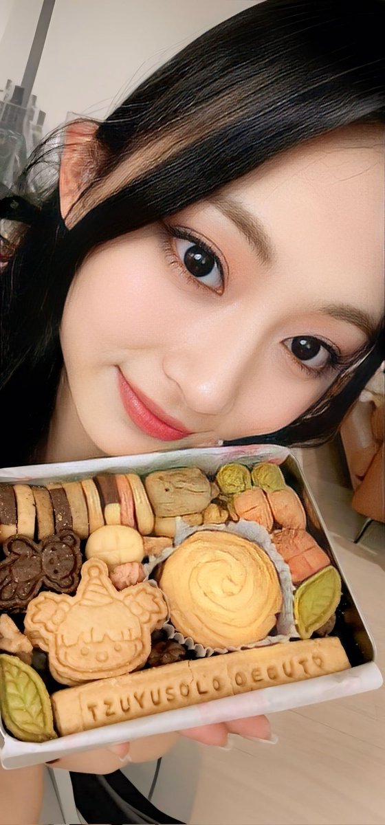 Tzuyu Instagram update. Part 2

FULL SCREEN WALLPAPERS.

Go to my Google drive and download 35000 HD Twice photos for free.
drive.google.com/drive/folders/…

#TWICE #트와이스 #ONCE #원스 #OT9
#쯔위 #ツウィ #子瑜 #TZUYU