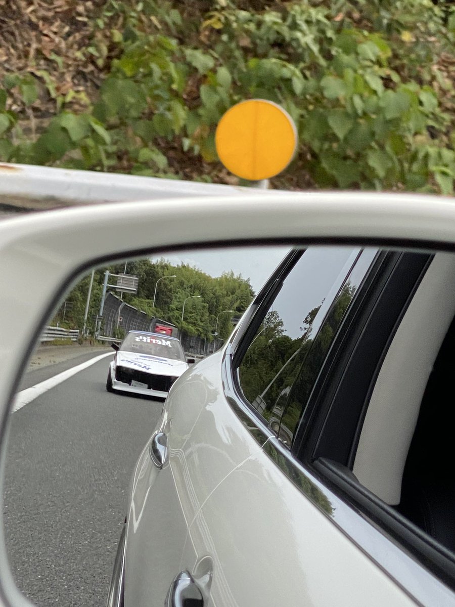 お疲れ様です

お久しぶりの投稿です！

エーメッセに出展させてもらってます

#ロスマンズカラー
#ロスマンズ
#gx71
#旧車