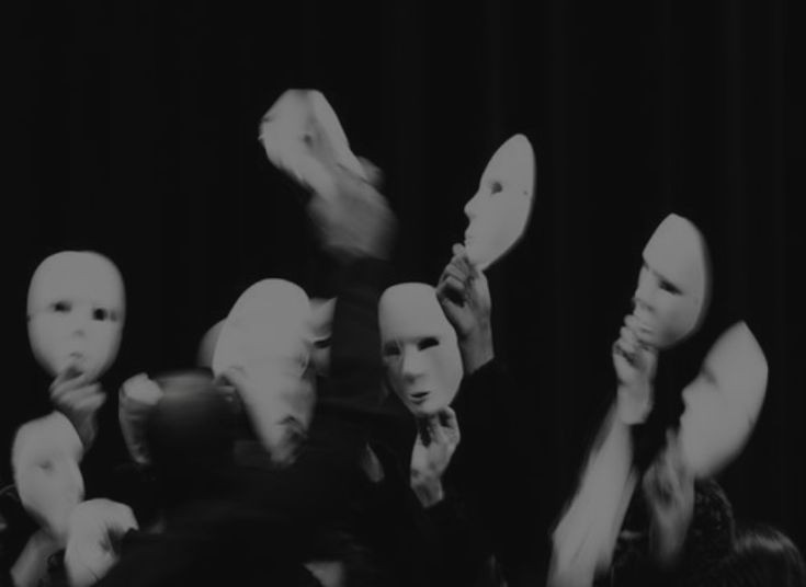 이 사진 넘 <클럽> 같다...