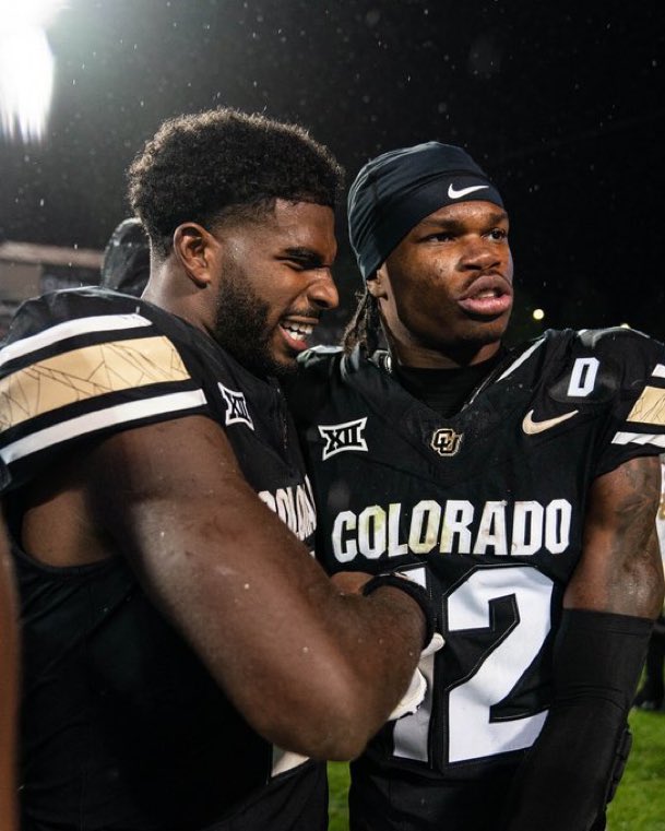 gucceCU's tweet photo. These 2 mfs right here🥹 https://t.co/Jk6Wi4Mo7g