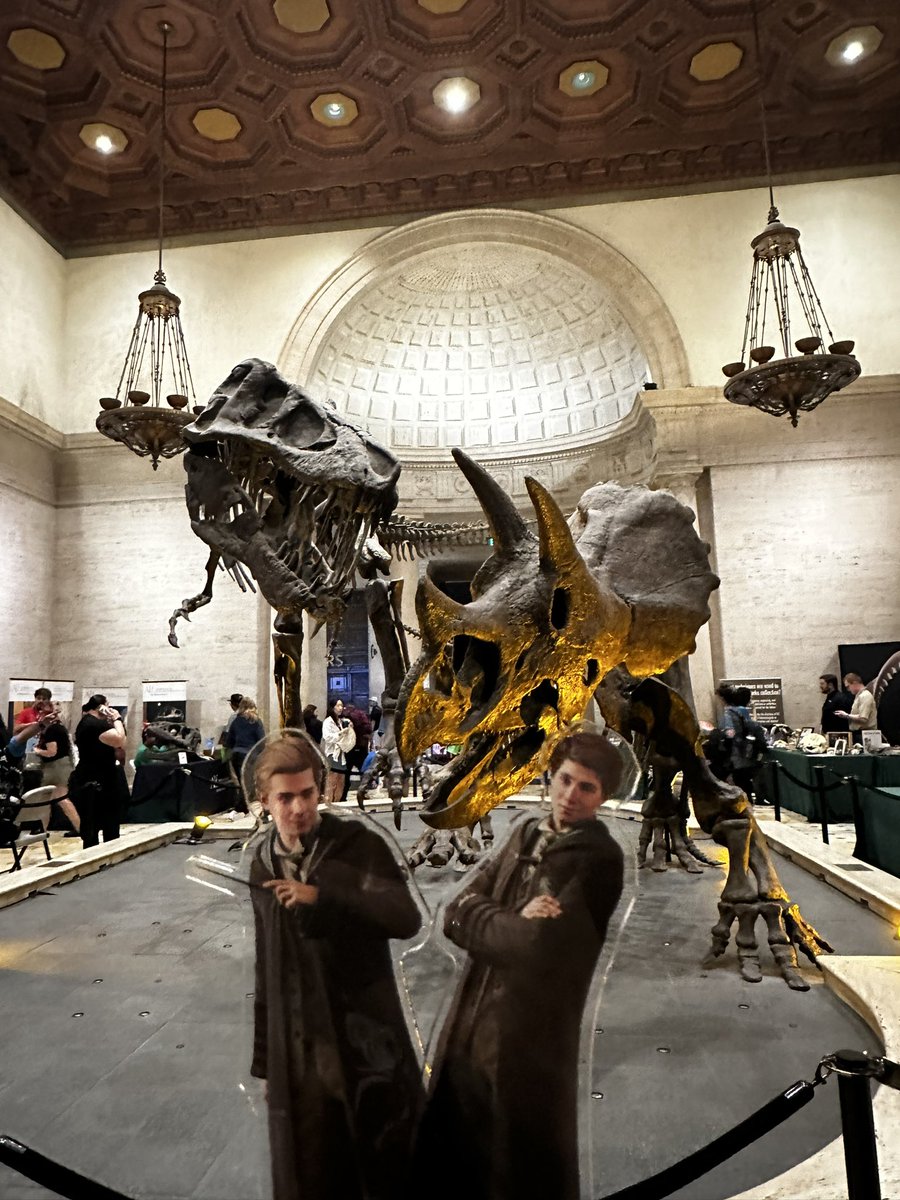 JadePalaceYaya's tweet photo. Are these dragon bones??? The boys had fun at #DinoFest today at the @NHMLA!
🐉🐉🐉
Acrylic chibi boys by @tamayula_hl ❤️ https://t.co/dUH3D7WeVg