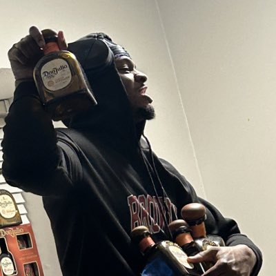 AlmightyyHeem's tweet photo. #NewProfilePic https://t.co/NMItBec1kC