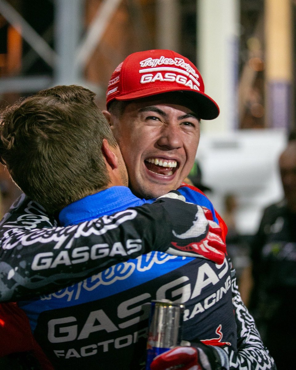 SuperMotocross tweet media