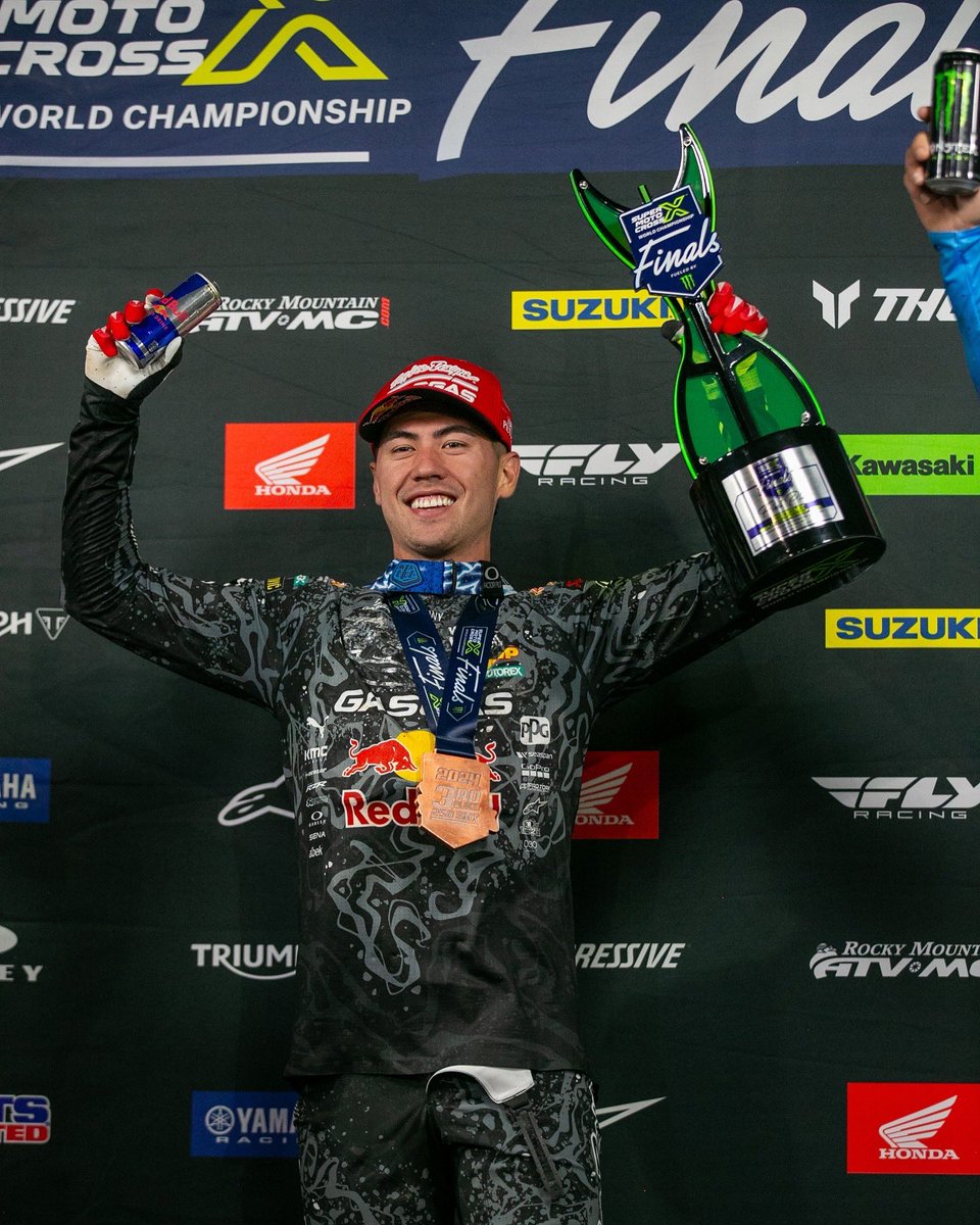 SuperMotocross tweet media