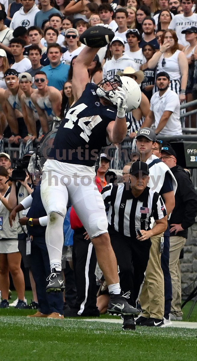 CurtisYChan's tweet photo. A few images shot from @PennStateFball's final non-conference matchup against @KentStFootball. https://t.co/lKIykvACEc
