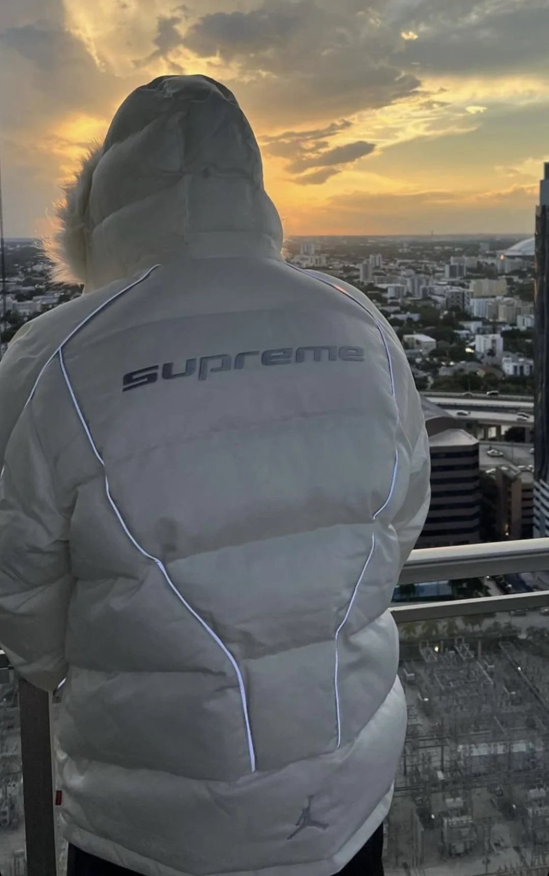 supreme jordan puffer jacket kohjiya着用