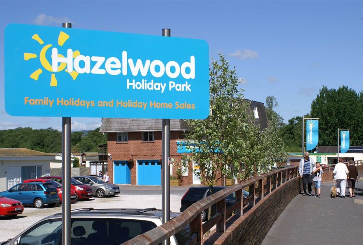 Devon's holiday parks offer great value for money and are a fantastic family-friendly option including <a href="/LadramBay/">Ladram Bay</a>, <a href="/OakdownHolidays/">Oakdown Caravan Holidays</a>, South Bay Holiday Park and <a href="/HazelwoodPark/">Hazelwood Holiday Park</a>  😀 bit.ly/40FeebL