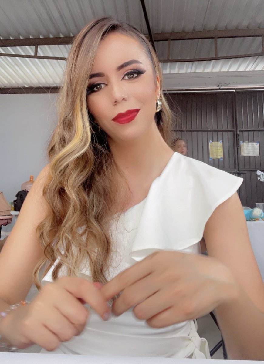 Valeria_PeGo03's tweet photo. Estar viva y sentirme viva 🙌🏻 https://t.co/R4yvDb84nf