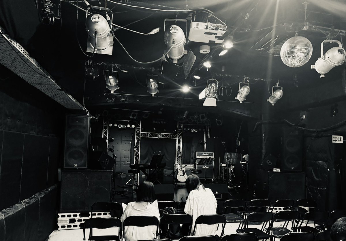 近々、オリジナル楽曲
【不失花〜うせざるはな〜】を
リリースします♪

ひと足先に本日初披露
LIVEで歌います🎤

うみゆりぃwith赤木ミノ

お楽しみに✨

<a href="/akagimino/">赤木ミノ/ Akagi Mino</a>