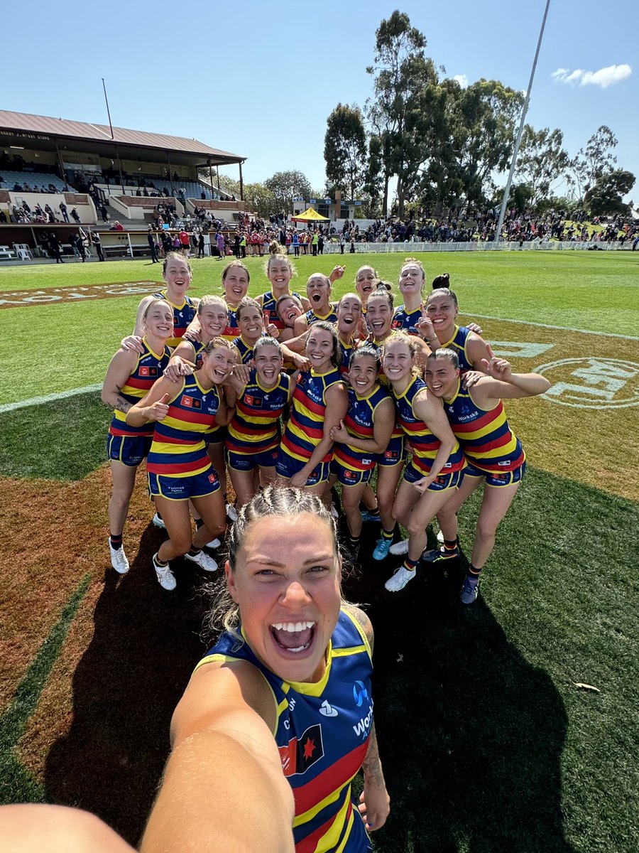 Crowettes 💁‍♀️