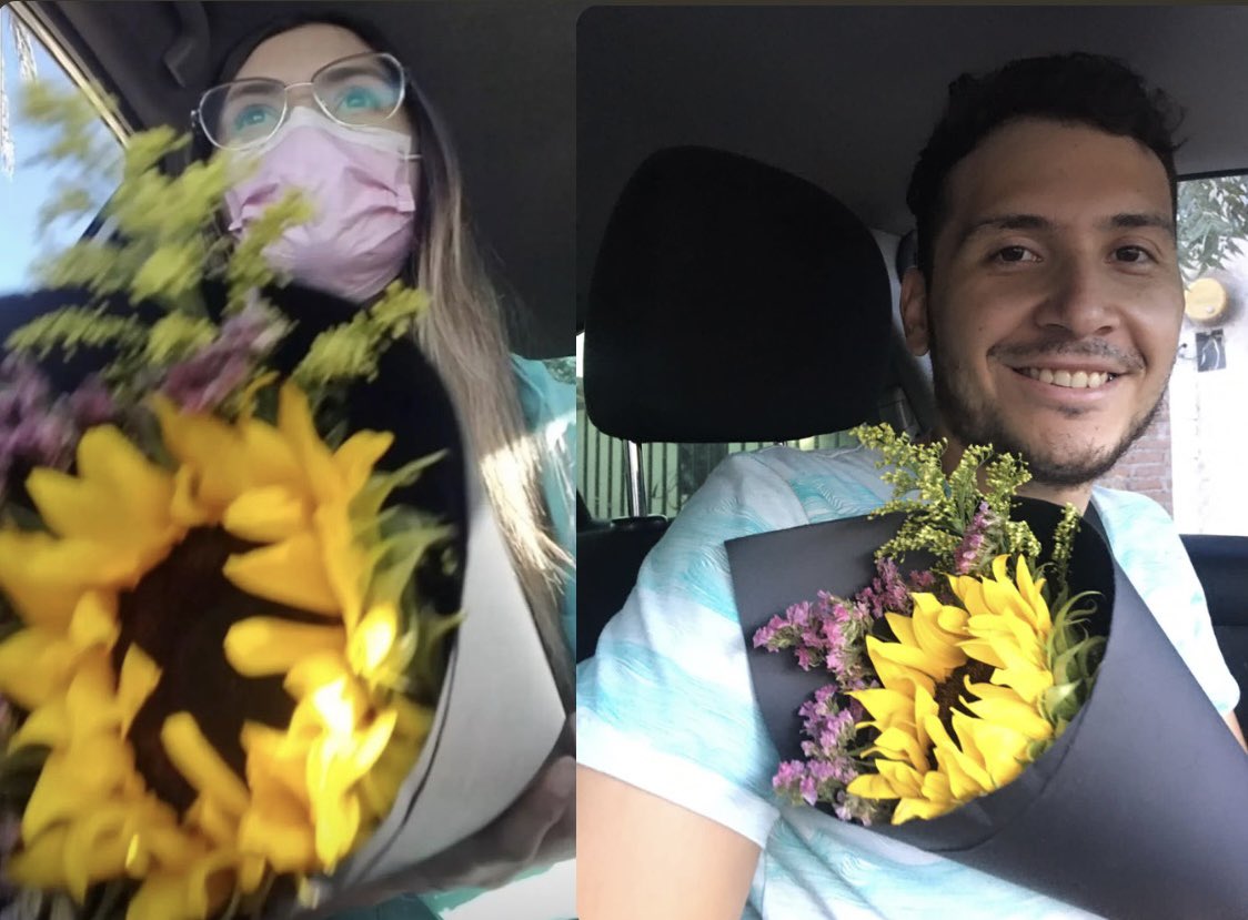 Ina_Gss's tweet image. 2022, 2023 &amp;amp; 2024 🌼🫰🏻✨

Desde el 2022 con J, y sigo recibiendo mis flores amarillas cada 21 de septiembre🫶🏻🤍

Esperemos seguir tomando este tipo de fotos cada 21/09 por más años 💫🪐🌙