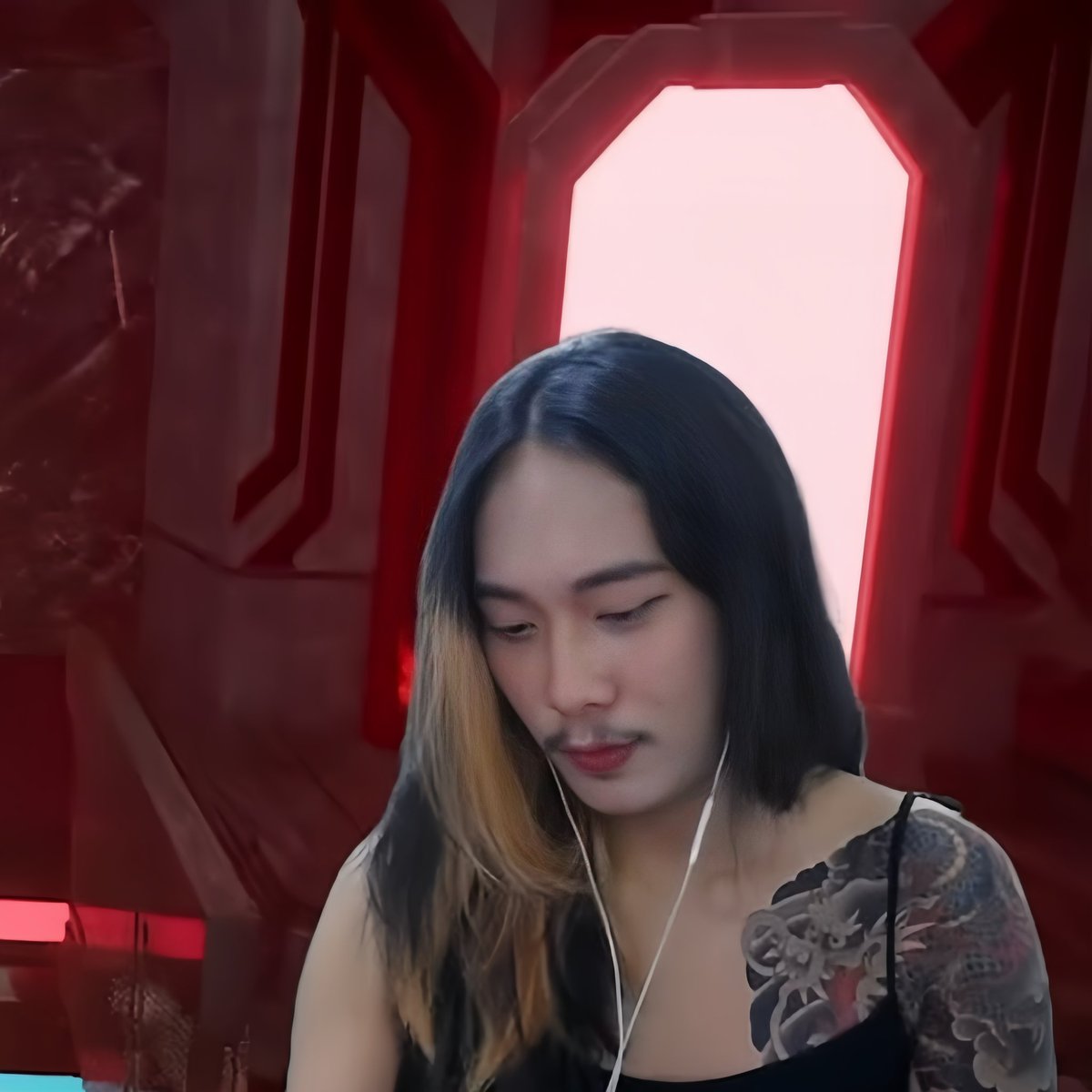 ซ้อจีนคนอื่น                                   ซ้อจีนแห่งอาวี
#RPL2024Winter