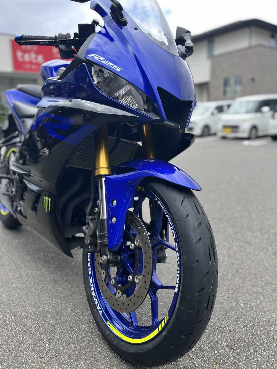 YSP_yamaha's tweet photo. YZF-R25さん、ミシュランのパワーカップ交換ご依頼ありがとうございます(^^)月末のワンツーに参加されるということなので、バッチリ楽しんで来てくださいね！！

#yzfr25 #ミシュラン #powercup #タイヤ交換 #福岡 #大野城市 #ysp筑紫 https://t.co/blLfxjH3Ch