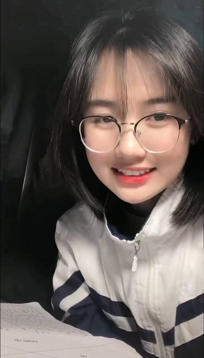 BooBrecho's tweet image. Hellen Straka The article is a testament to the author's expertise. The author's expertise is evident in every paragraph.Hellen Straka