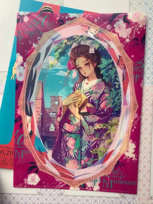 クリアファイルも弥生美術館さまの物販コーナーで販売中です。一部が透明になってます。入れるものによる違いを楽しんで頂ければ! 