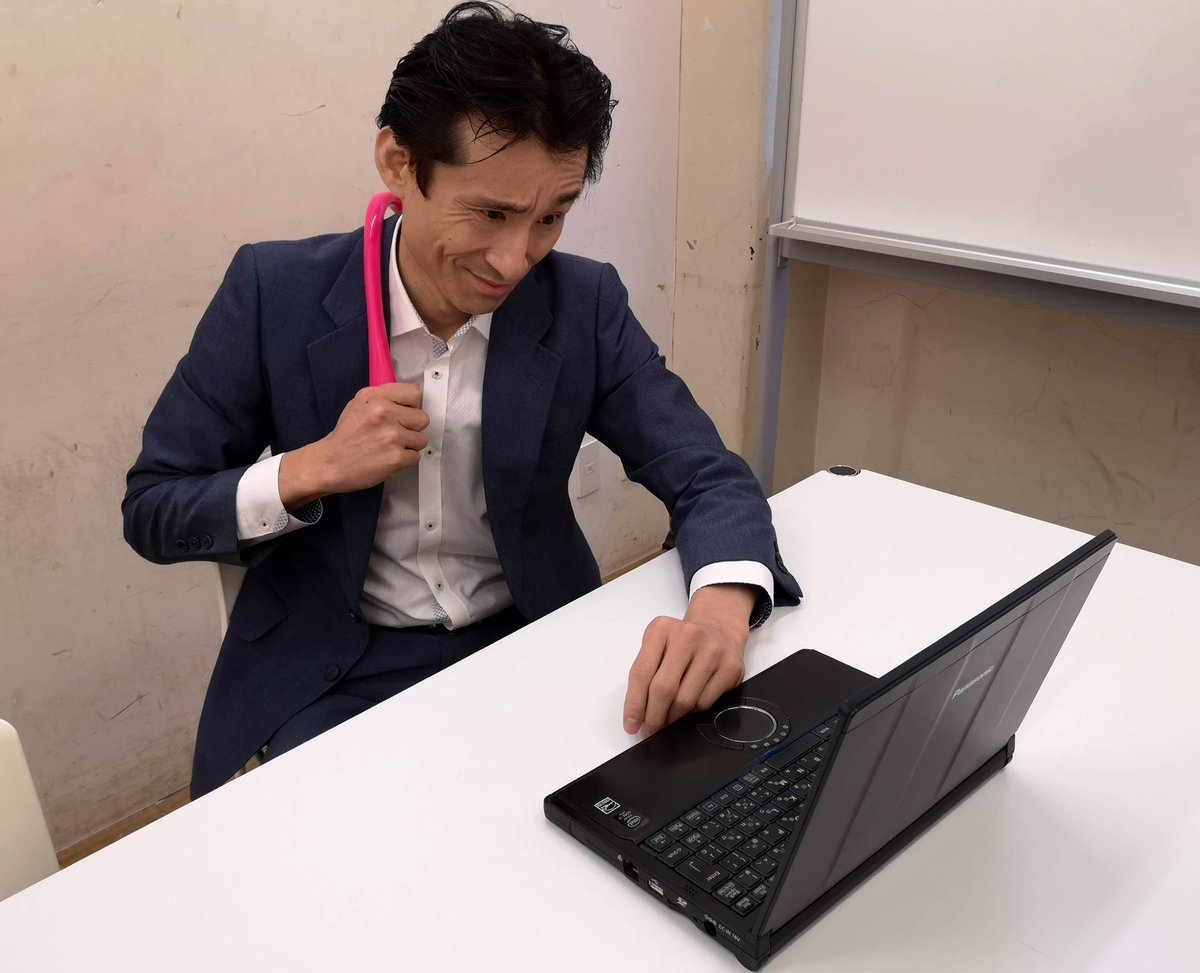 nagi_nagio's tweet photo. ほう〜…
15年の時を経てもなお、新作が出るのか…
こりゃ翔太郎のやつにも教えてやんねぇとな…
#仮面ライダーW https://t.co/dgqbjzj4kv
