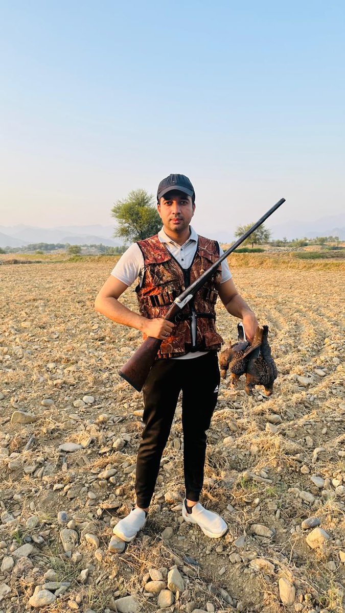 MehranSuriANP's tweet photo. Hunting Russian dove 🕊️ 
Village Sarobi district Mardan 
@HaiderHotiANP @AimalWali https://t.co/xc3F9iWN7D