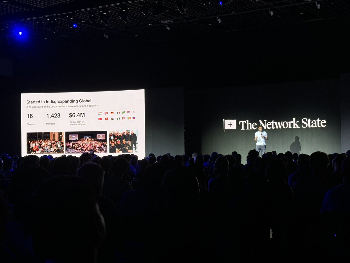 RyanBethencourt's tweet image. The energy at Solana Breakpoint was unlike any other Crypto conference.

@akshaybd talked about building the roots of global talent on Solana, starting with founding @superteam 

Started in India with bounties and expand to over 1,400 Super team members  🌍 #NetworkState