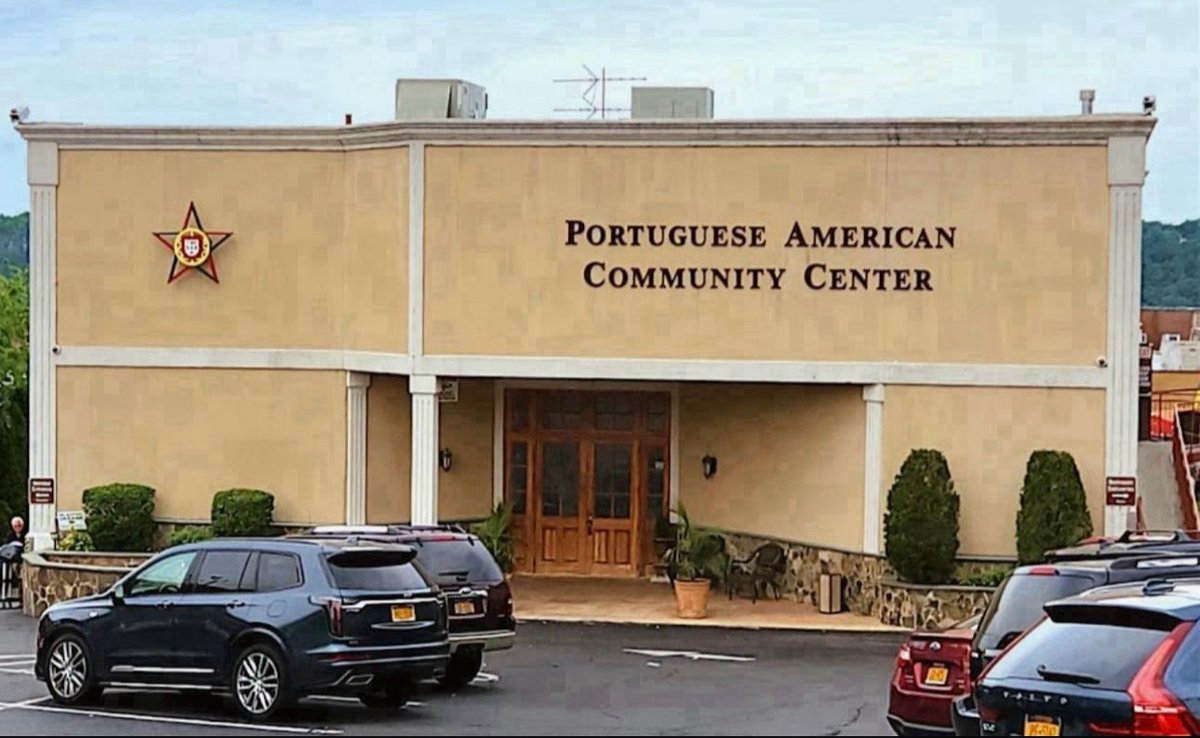 Hola  
compañeras y compañeros, te invitamos  a compartir    el  Gran Encuentro 
con nuestro presidente y líder  el Dr. Leonel Fernández Reyna. Domingo 22 de Septiembre 2024. 
A las 2:00 PM  
en los amplios salones del  Centro Portugués Americano.

117 Park Ave.
Yonkers, NY 10703